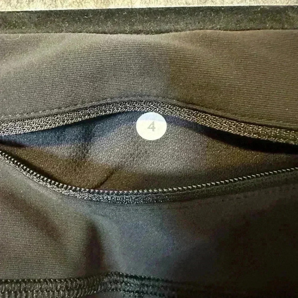 Lululemon Tight Stuff High-Rise Tight - Size 4 - Picture 7 of 7